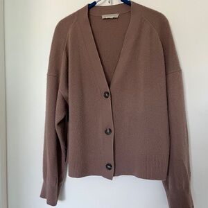 Everlane mauve cashmere v neck sweater